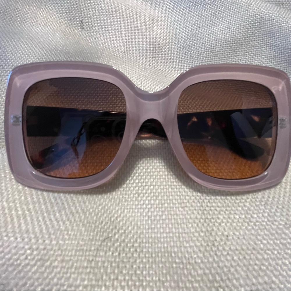 Francesca’s Collection Chic Oversized Square Sunglasses - Purple/Pink